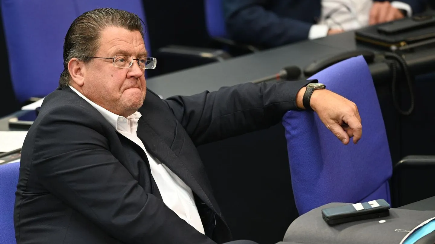 Strafverfahren: Bundestag hebt erneut Immunität des AfD-Politikers Stephan Brandner auf