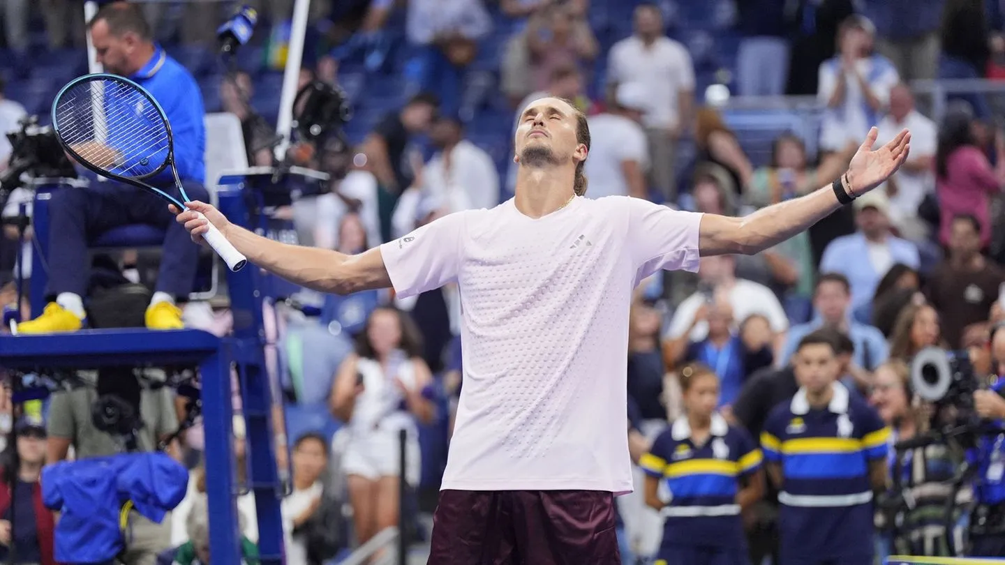 US Open: „Unglaublicher Kampf“ – Zverev ringt sich im Nachtkrimi ins Weiterkommen