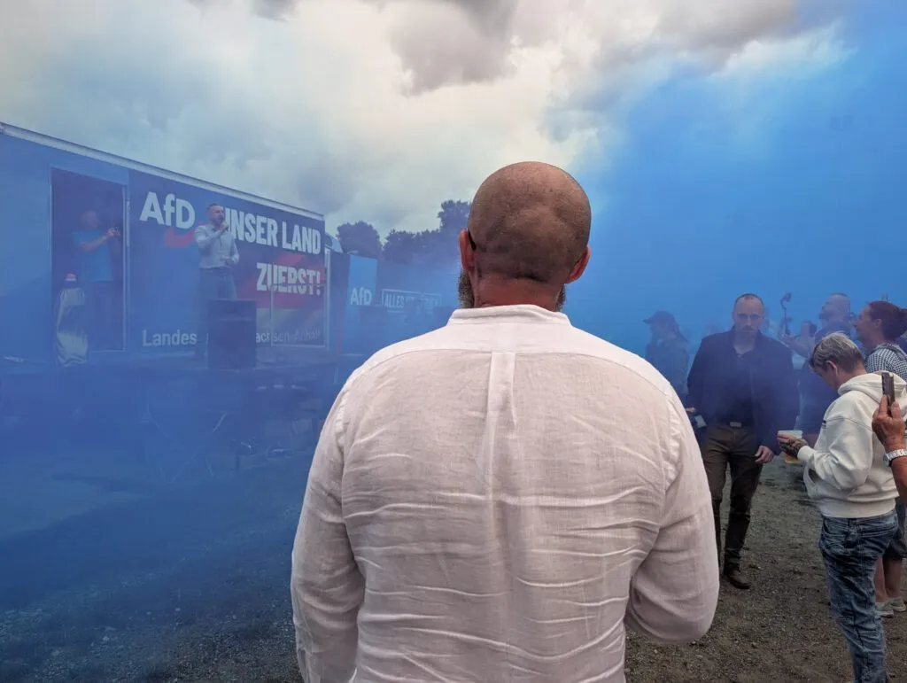 Tillschneider lauscht Siegmund auf dem AfD‑Fest