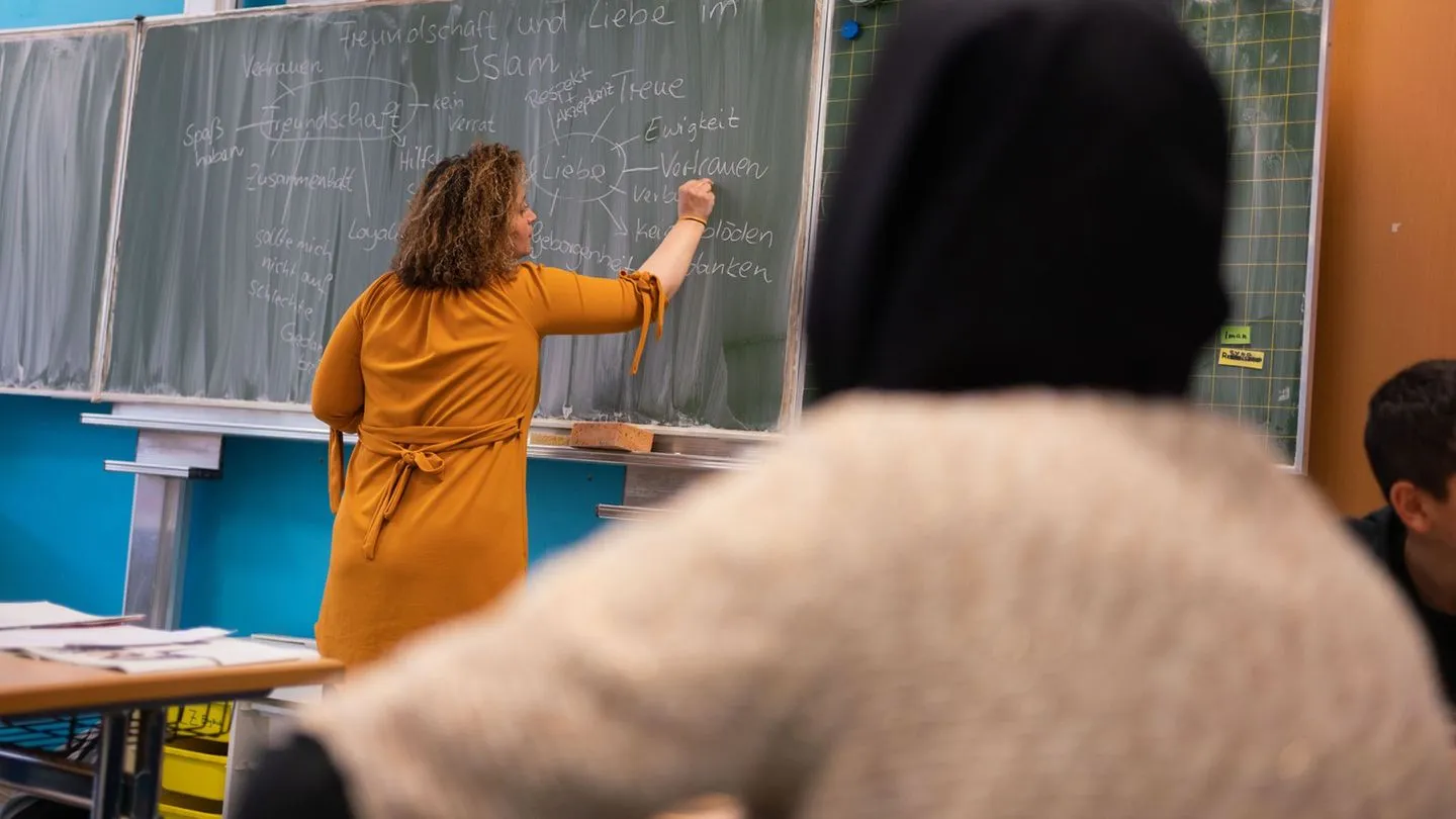 Koran im Klassenzimmer: Nur wenige muslimische Schüler nehmen am Islamunterricht teil